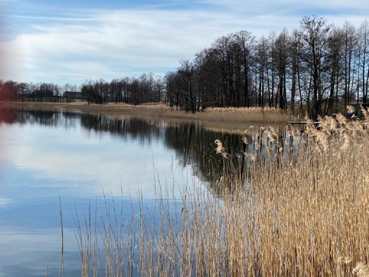 Mazurska Osada Nad Jeziorem Orzysz Skomack Wielki Bagian luar foto